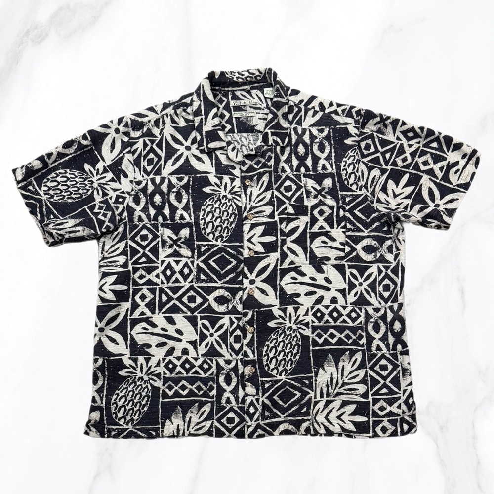 Vintage Men’s Batik Bay 100%‎ Silk Tropical Pineapple Shirt, Size XL
